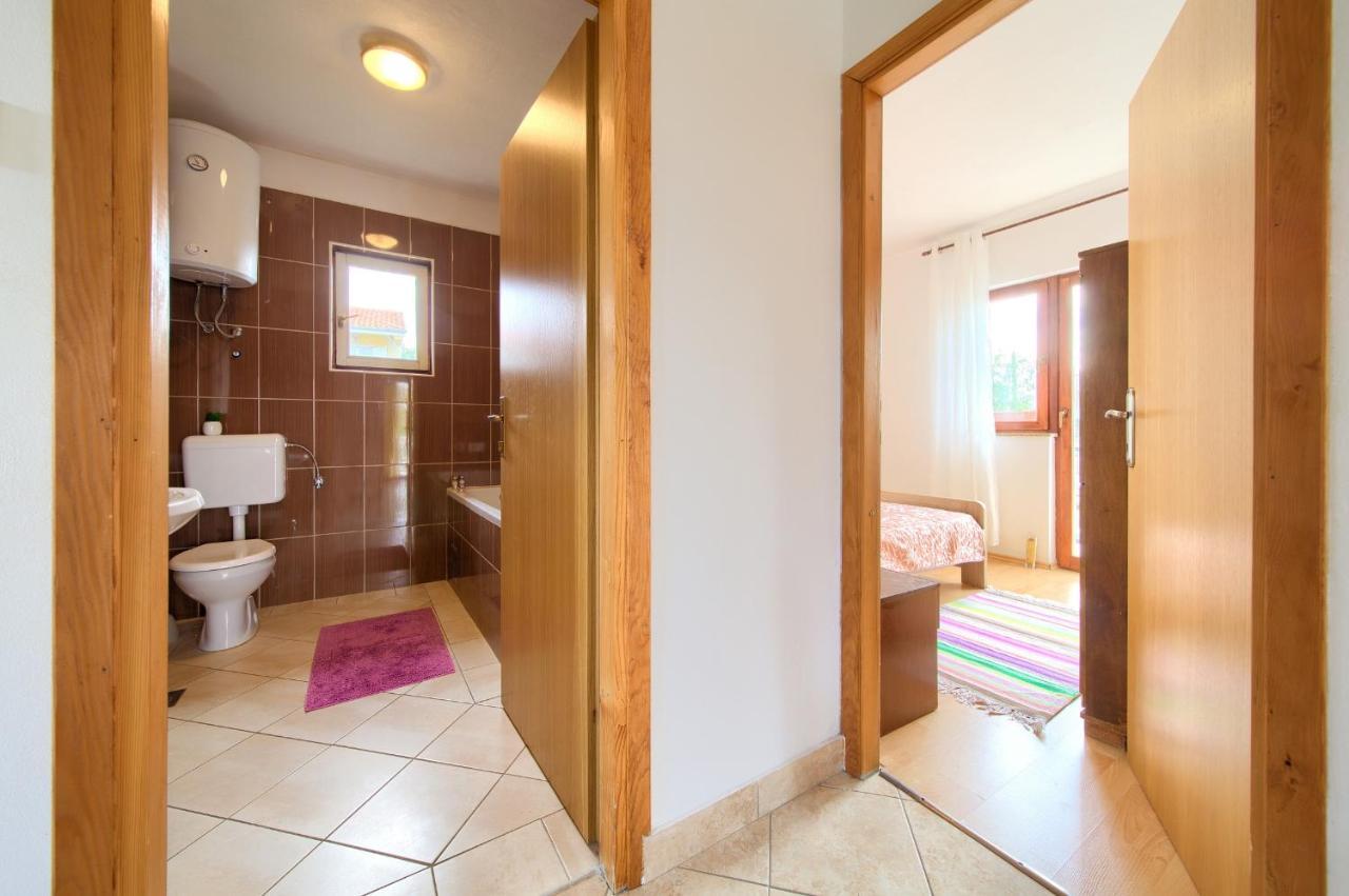 Rasopasno Apartment With Terrace And Private Parking ภายนอก รูปภาพ