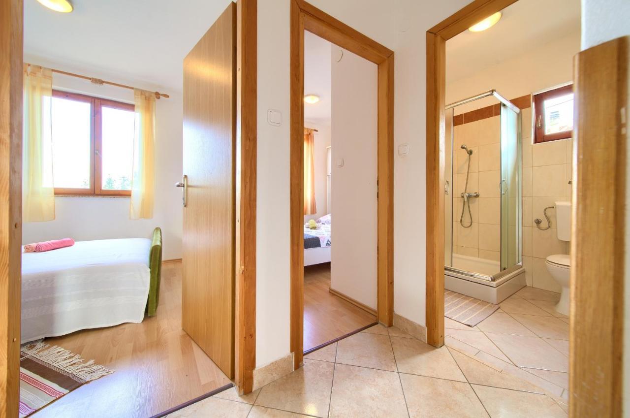 Rasopasno Apartment With Terrace And Private Parking ภายนอก รูปภาพ
